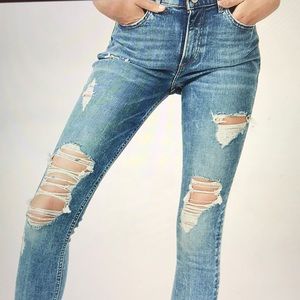 EXPRESS Destroyed High Rise Ankle Legging Jeans
